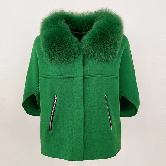 Elegancki sweter z futrzanym kołnierzem – jesienny