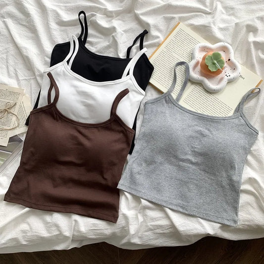 Koreański top na ramiączkach z fiszbinami – slim fit, jednolity kolor