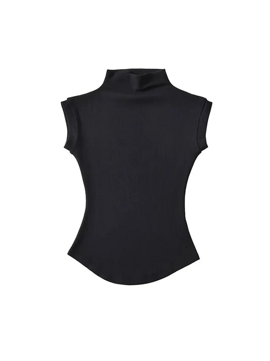 Damski top z golfem – bez rękawów, letni, slim