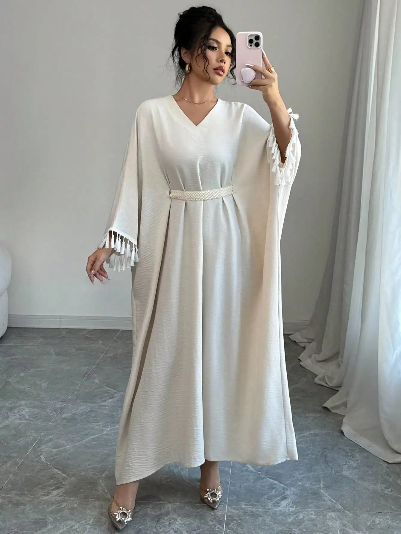 Sukienka kaftan z plecionym paskiem – elegancka, midi — Sukienka — EldoradoShop