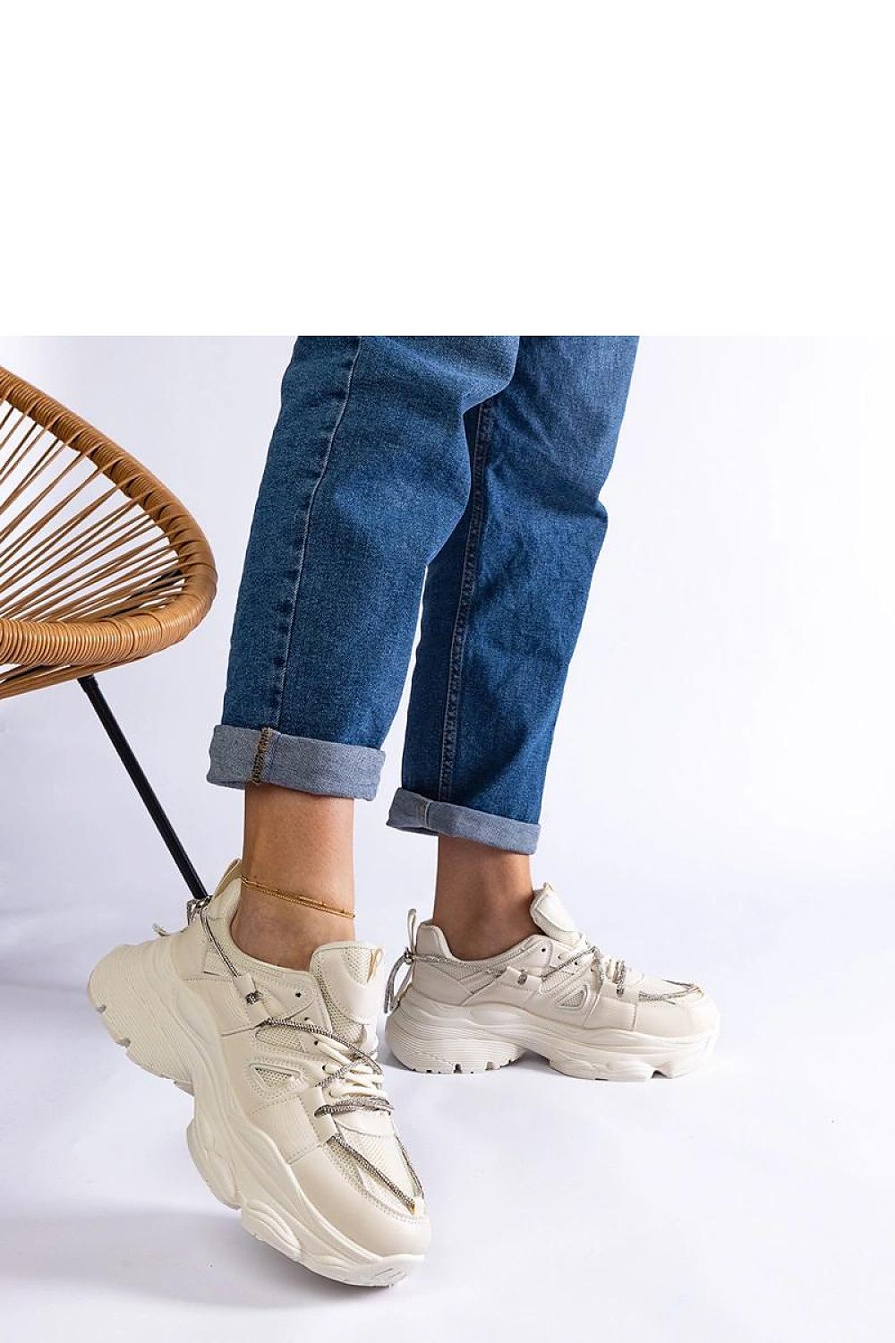 Beżowe sneakersy sportowe damskie Ivett - Solea