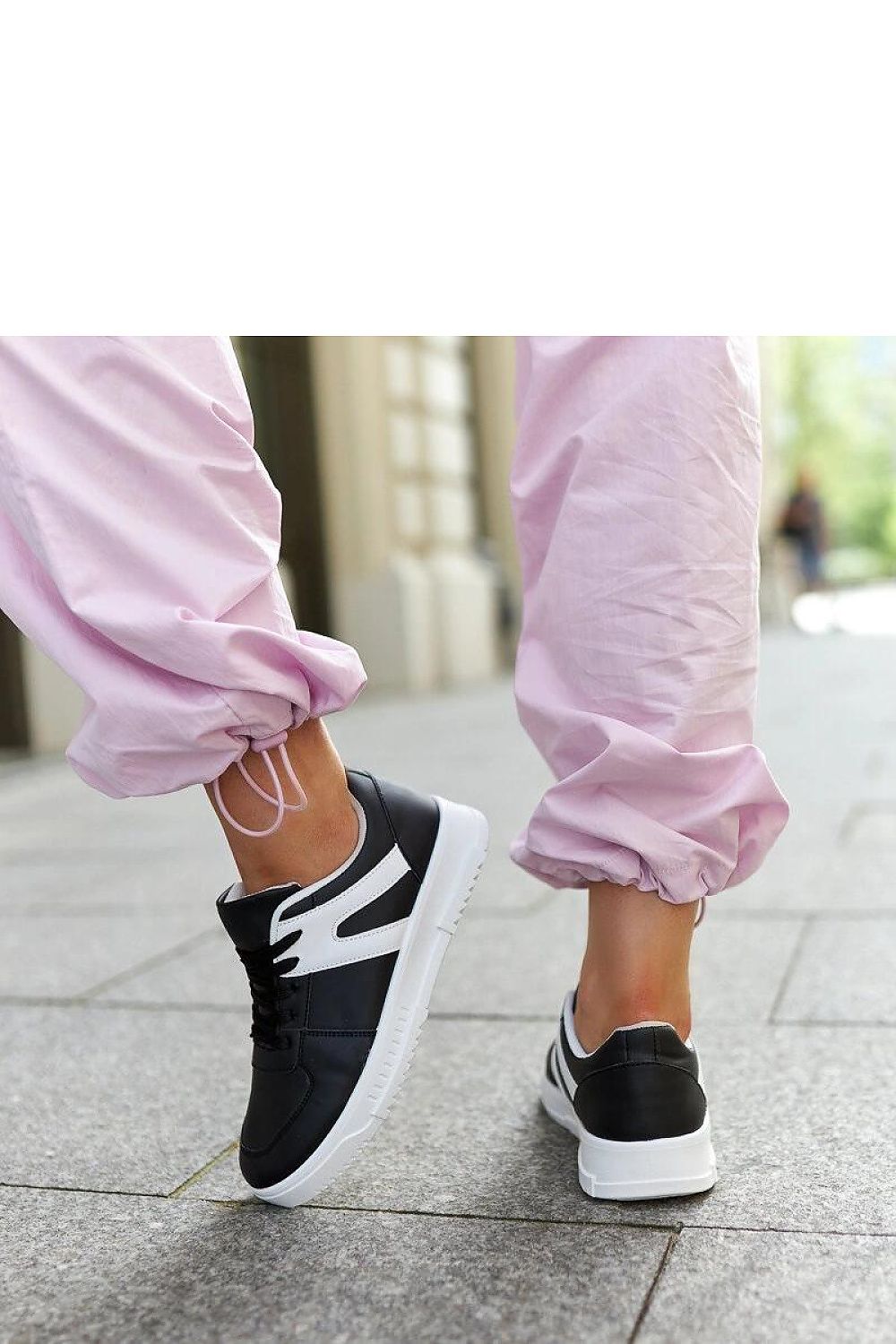 Czarne sneakersy sportowe Hagara - Solea