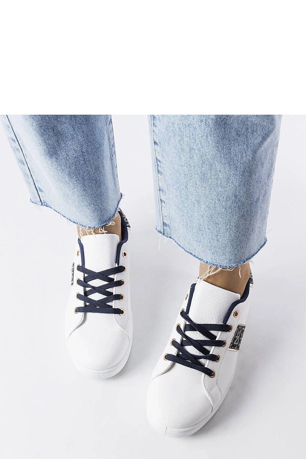Białe sneakersy ze zdobioną cholewką Sauriol - Solea