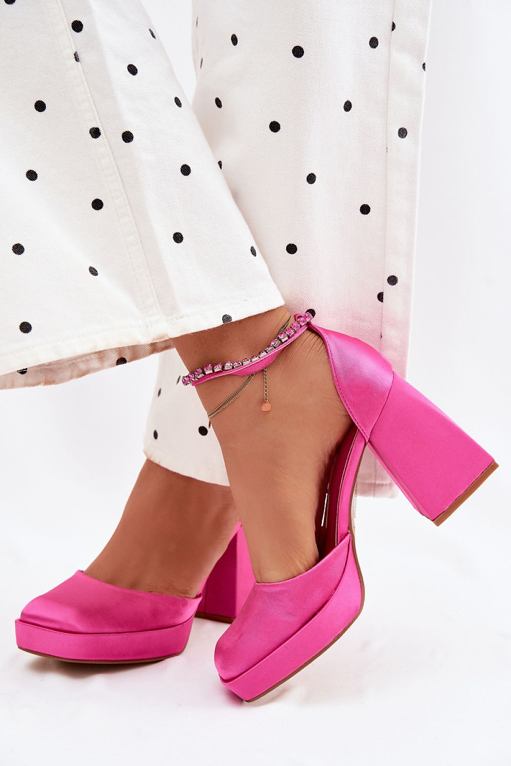 Sandały Model Calistae H-9 Fuksja - Step in style