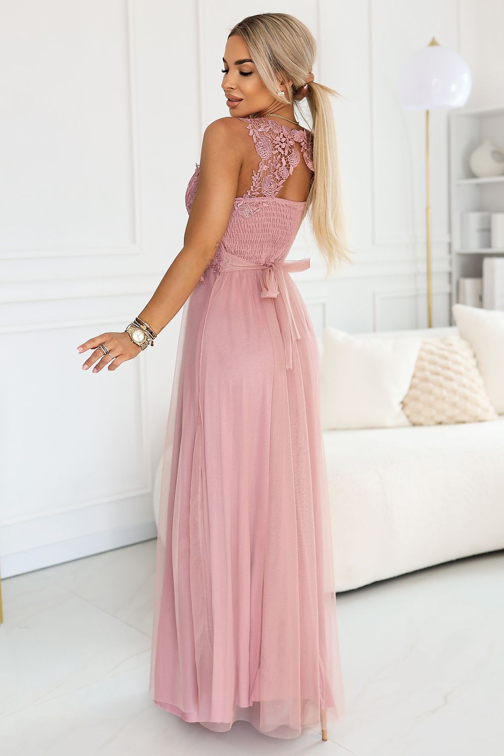 Sukienka Model 672-2 Powder Pink - Numoco