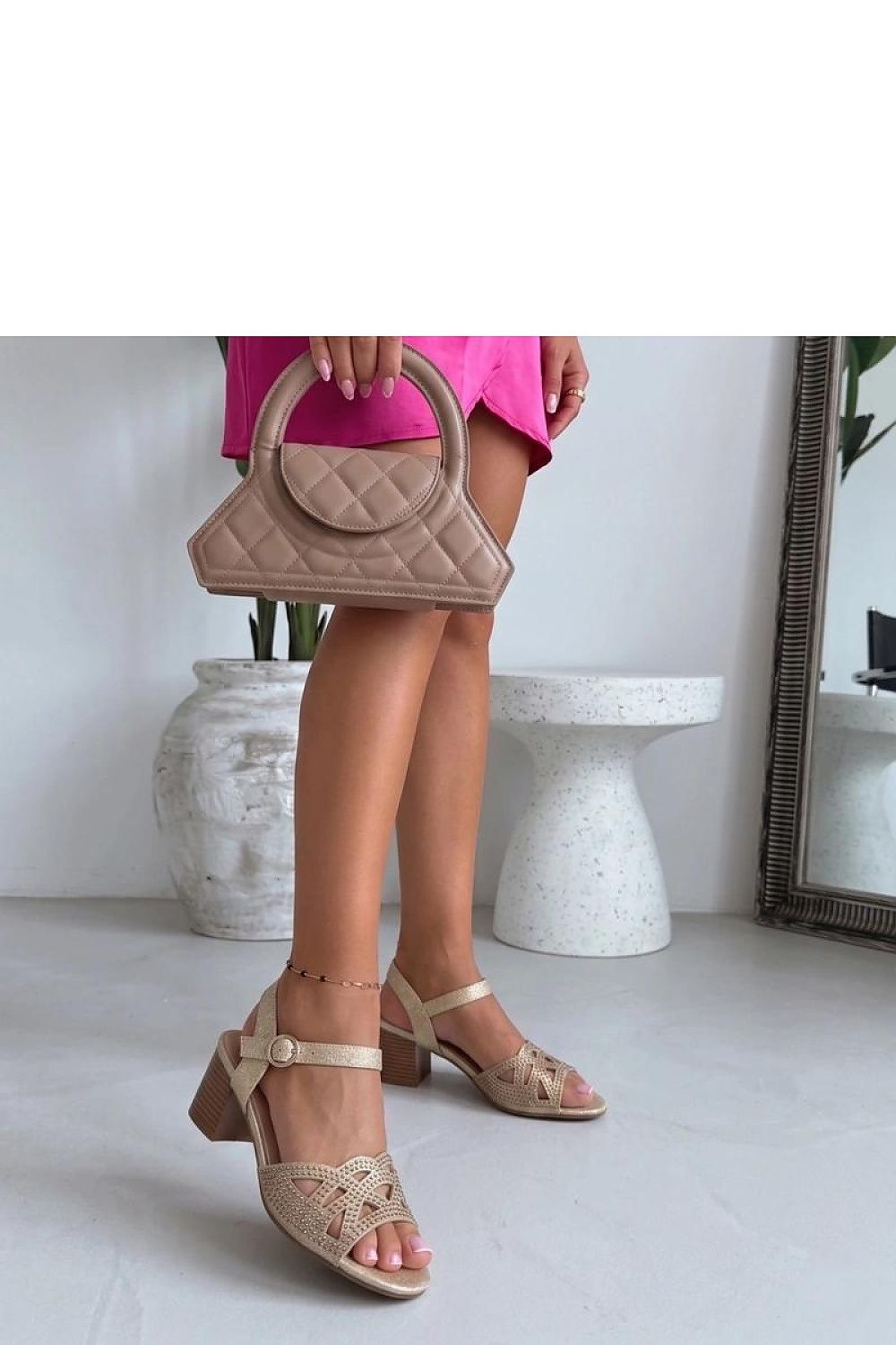 Sandały Model Liviak YEHJ-288 Beige - Solea