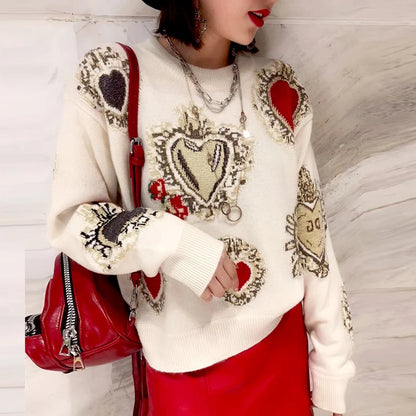 Sweter z haftem serca – romantyczny, kobiecy — Swetry — EldoradoShop