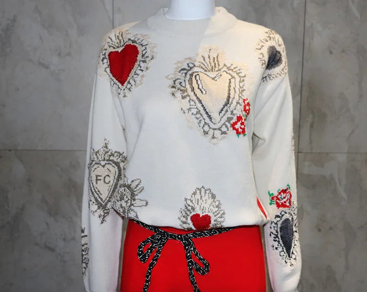 Sweter z haftem serca – romantyczny, kobiecy — Swetry — EldoradoShop