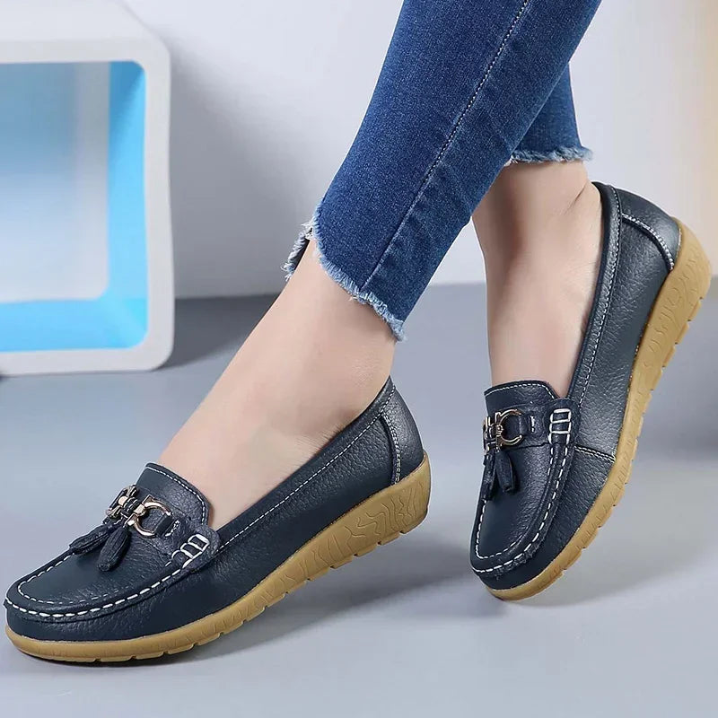 Damskie mokasyny slip-on – baleriny, casual, wygodne, płaskie — czarna — Obuwie — EldoradoShop