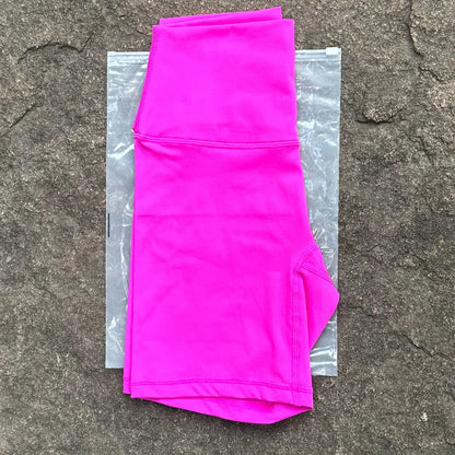 Spodenki damskie push-up – wysoki stan, sport