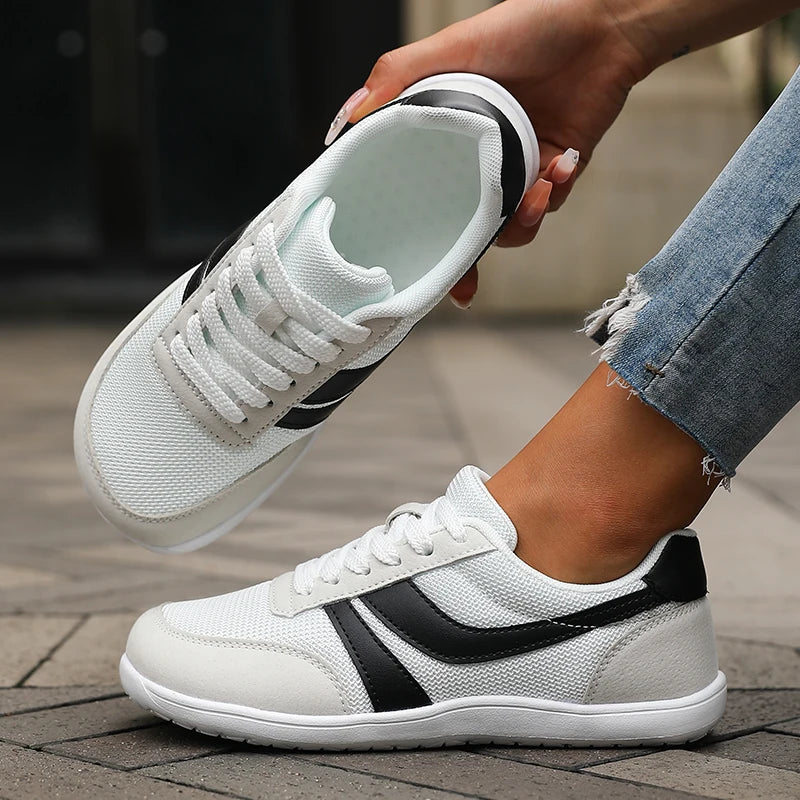 Buty damskie casual – szeroki nosek, miękka podeszwa — Obuwie — EldoradoShop