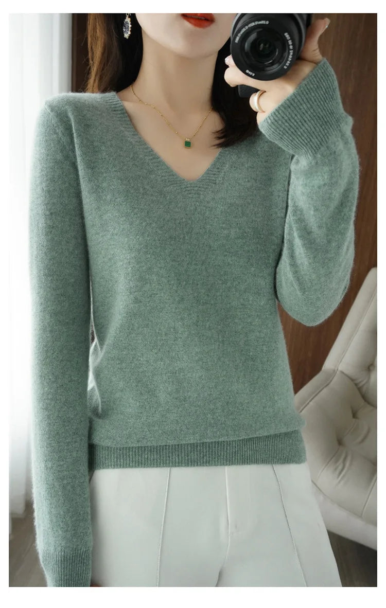 Sweter V-neck slim fit – kobiecy, 2026 — Swetry — EldoradoShop