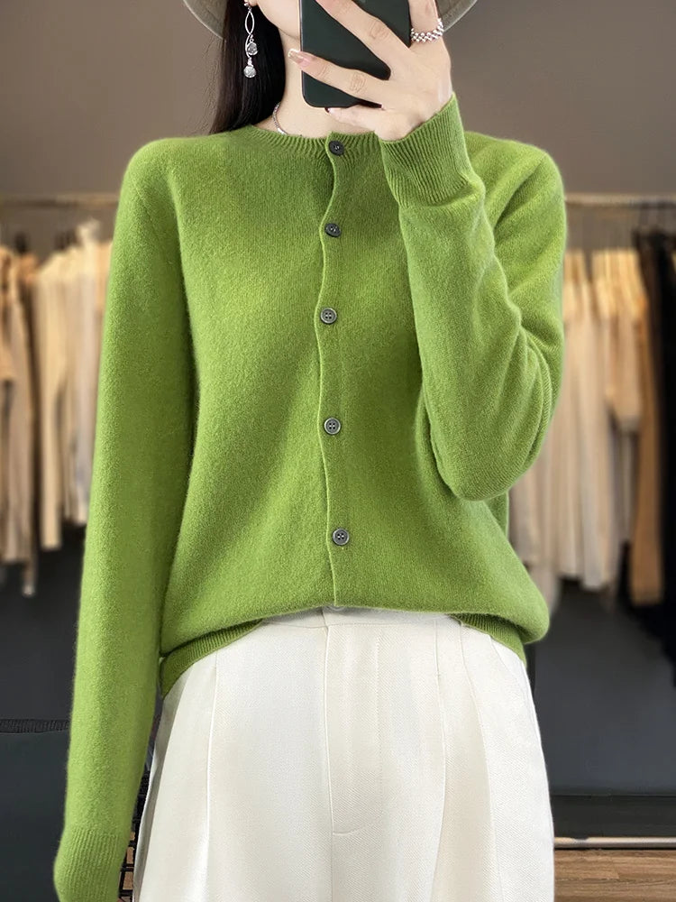Kardigan merino 100% – zapinany, kobiecy, podstawowy — Swetry — EldoradoShop