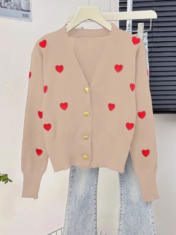 Kardigan z serduszkowymi guzikami – kobiecy, V-neck — Swetry — EldoradoShop
