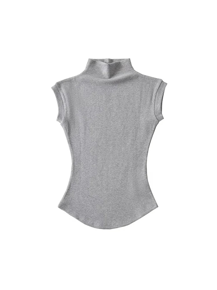 Damski top z golfem – bez rękawów, letni, slim — Topy — EldoradoShop