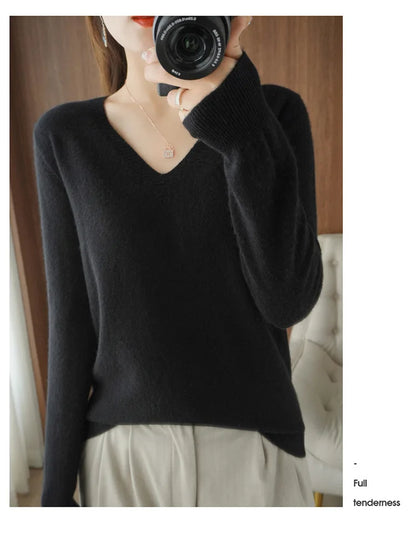 Sweter V-neck slim fit – kobiecy, 2026