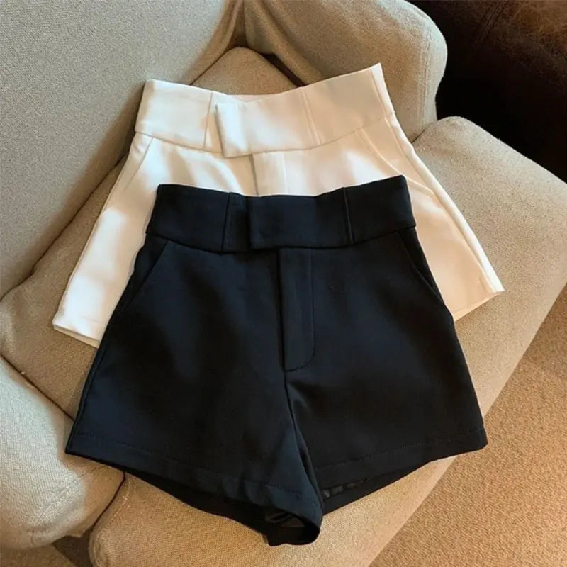 Czarne szorty damskie wysoki stan – Harajuku, slim fit, eleganckie — czarna — Szorty — EldoradoShop