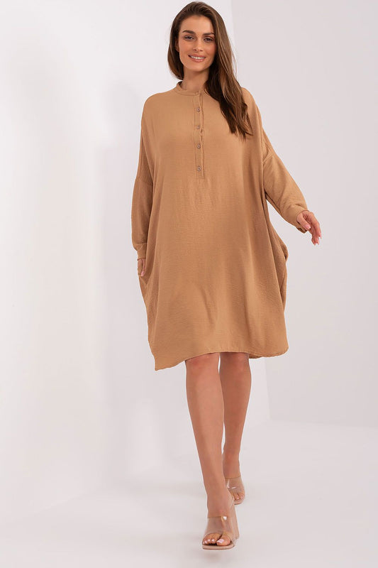 Sukienka Model DHJ-SK-15506A.94P Camel - Italy Moda 