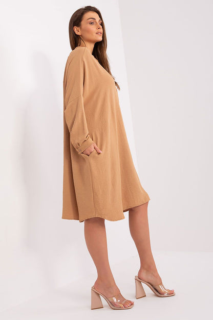  Sukienka Model DHJ-SK-15506A.94P Camel - Italy Moda 
