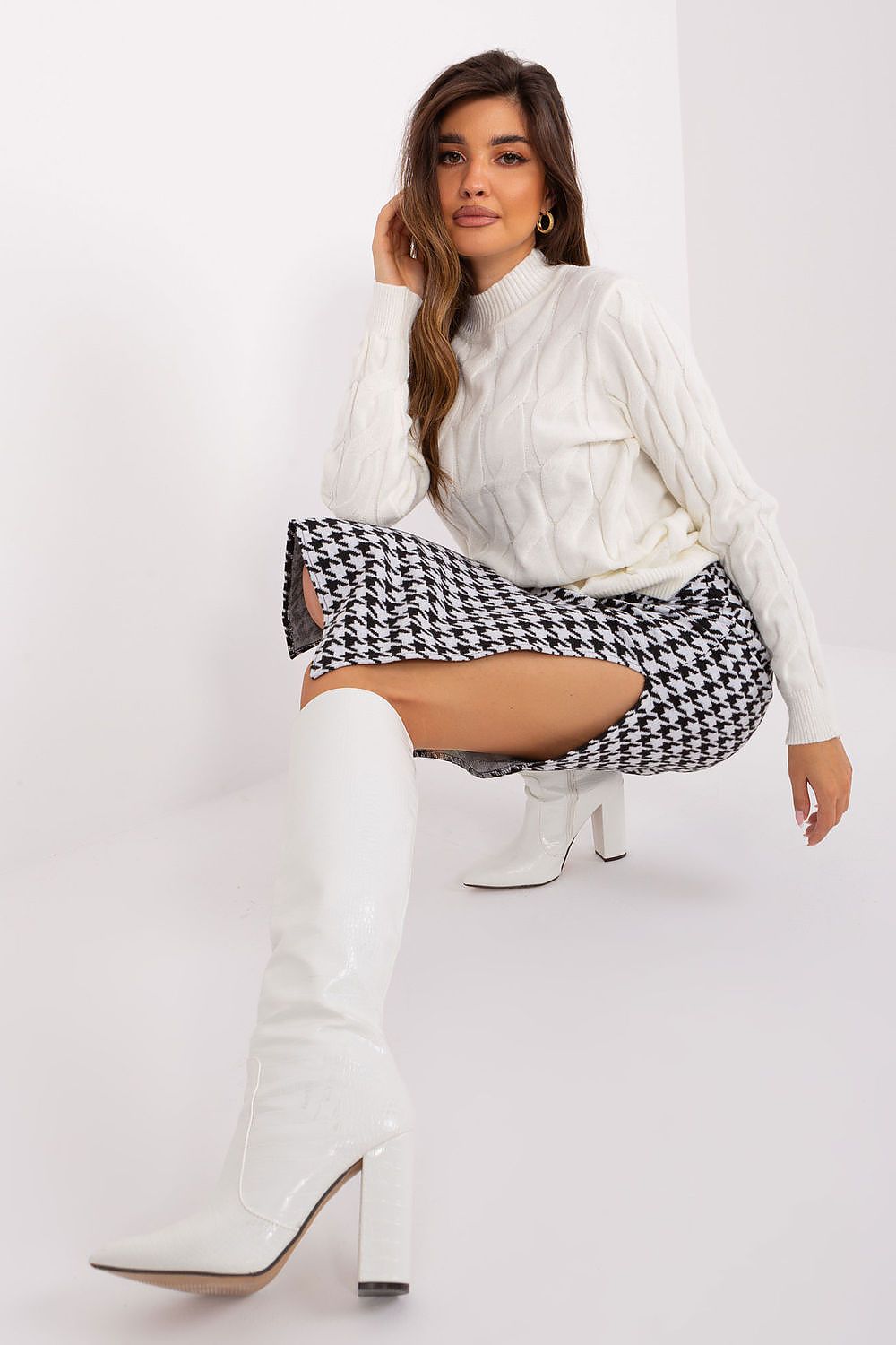  Spódnica Model LK-SD-509400-1.09P White/Black - Lakerta 