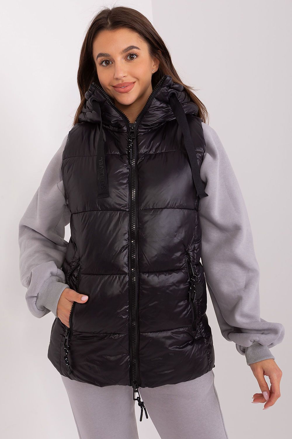   Kamizelka Model D50048X80113A2 Black - Sublevel 