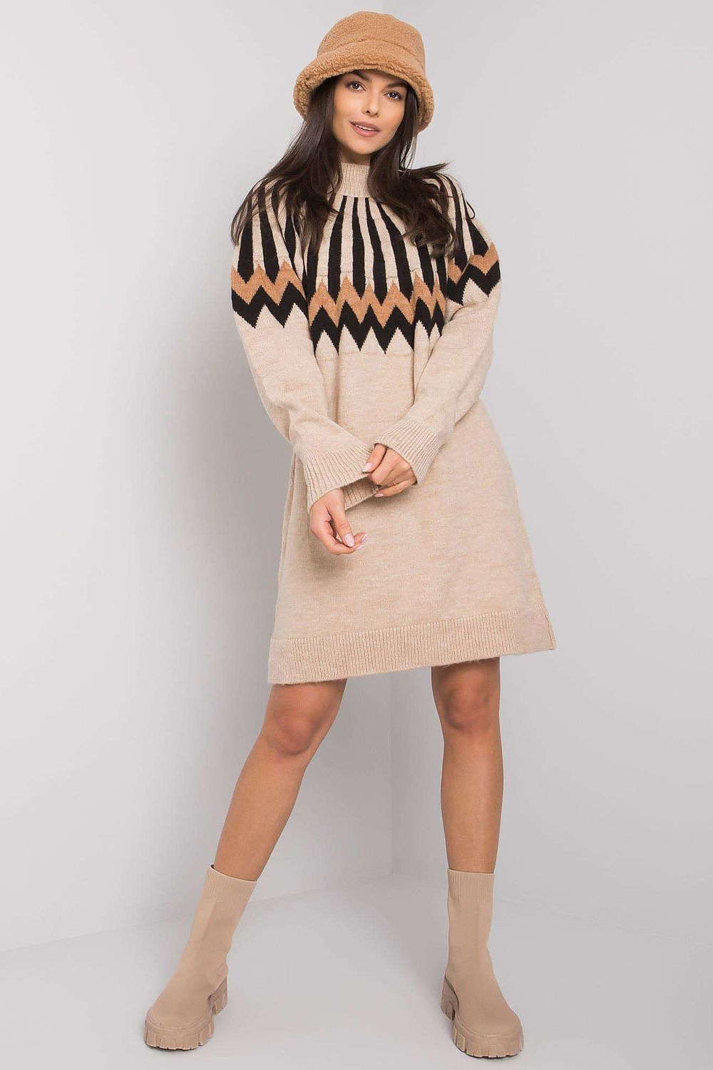 Sukienka Model LC-SK-0098.37X Beige - Rue Paris 