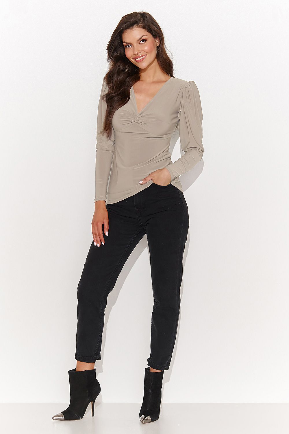   Bluzka Model NU461 Light Beige - Numinou 