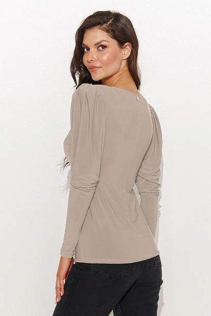   Bluzka Model NU461 Light Beige - Numinou 