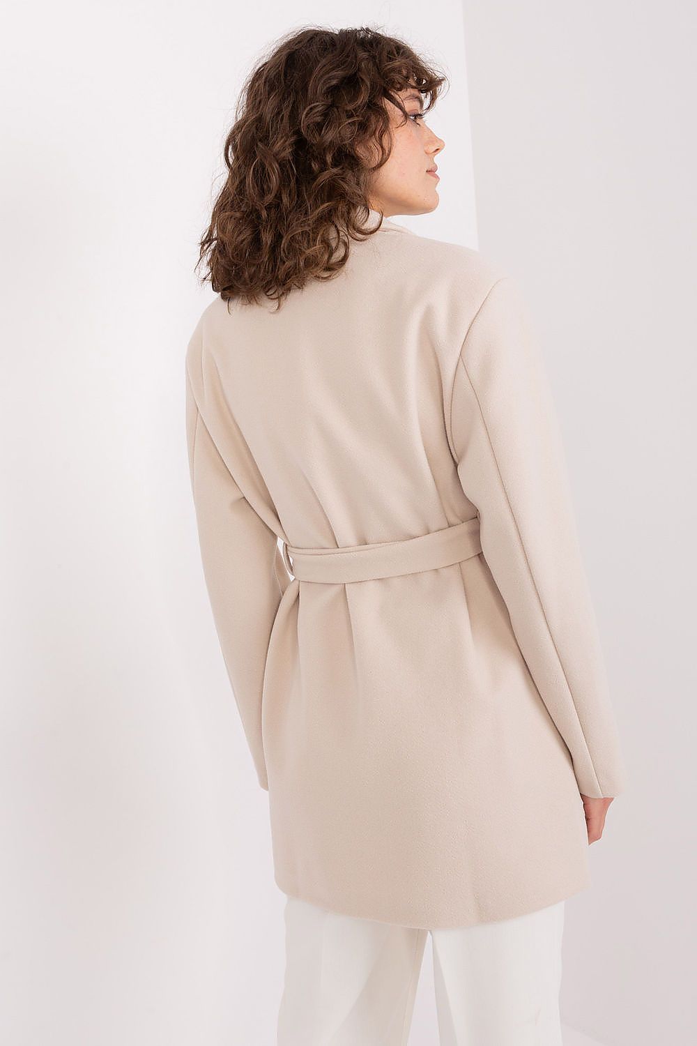   Płaszcz Damski Model TW-PL-BI-2022320.01X Light Beige - Och Bella 