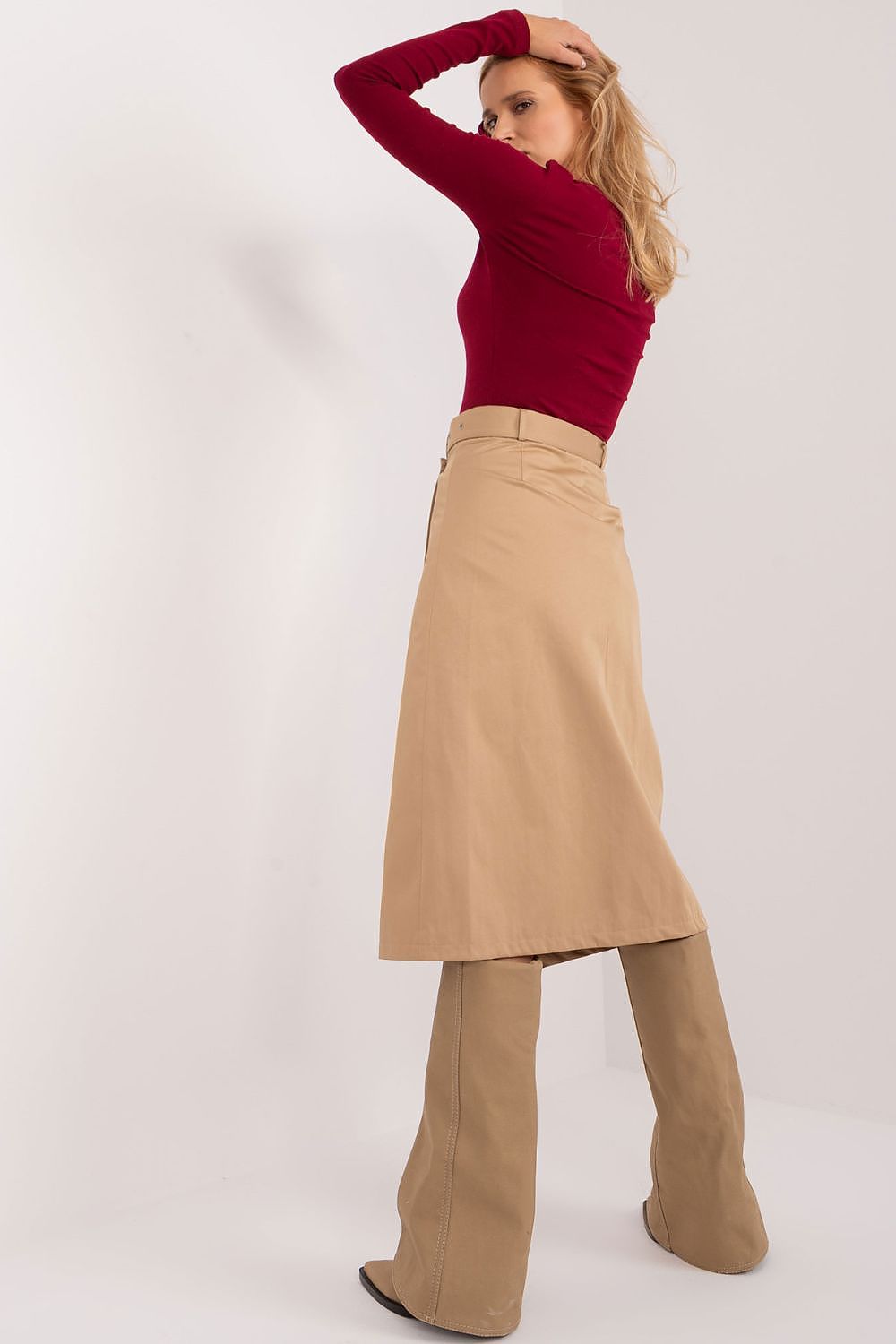  Spódnica Model EM-SD-B9223.25 Camel - Factory Price 