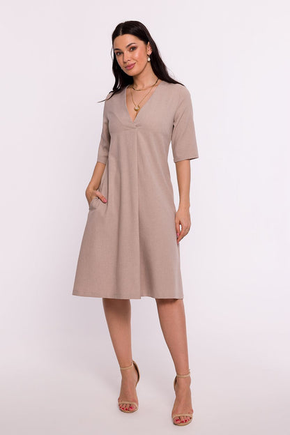  Sukienka Model B280 Beige - BeWear 