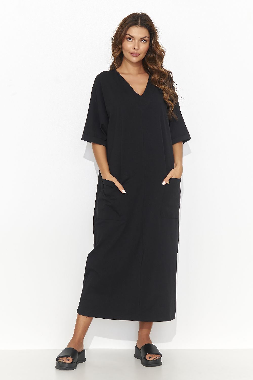  Sukienka Model NU473 Black - Numinou 