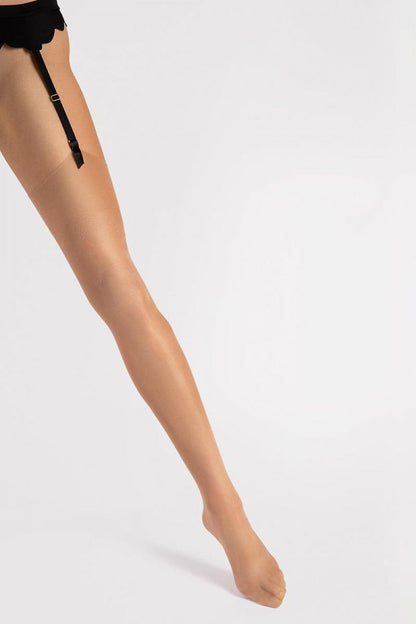   Pończochy Model Infini 15 Den Nude - Fiore 