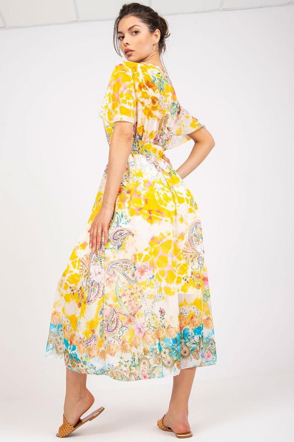  Sukienka Model DHJ-SK-15967-1.01P White/Yellow - Italy Moda 