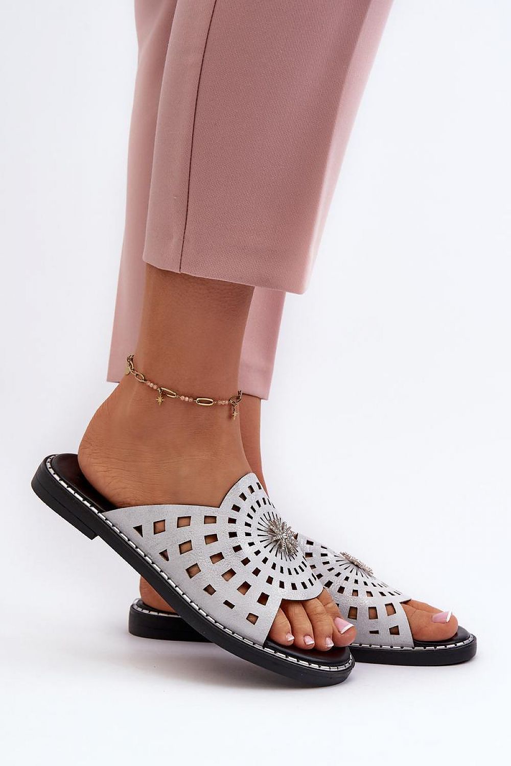  Sandał Klapki Model Ebirena RMR2266-4 Silver - Step in style 