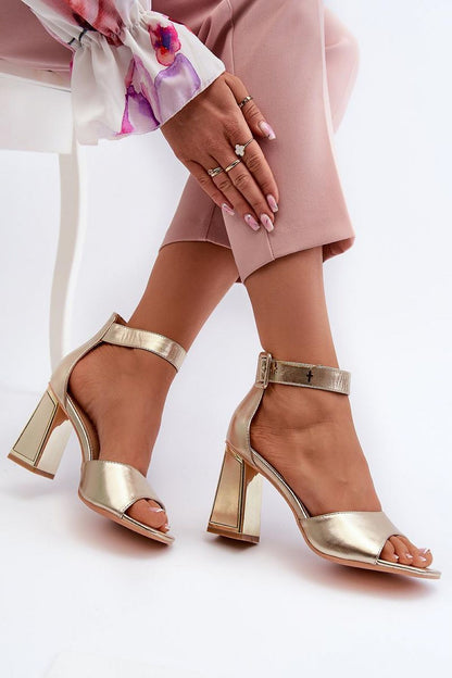  Sandały Model Rosazara 24SD35-6815 Gold - Step in style 