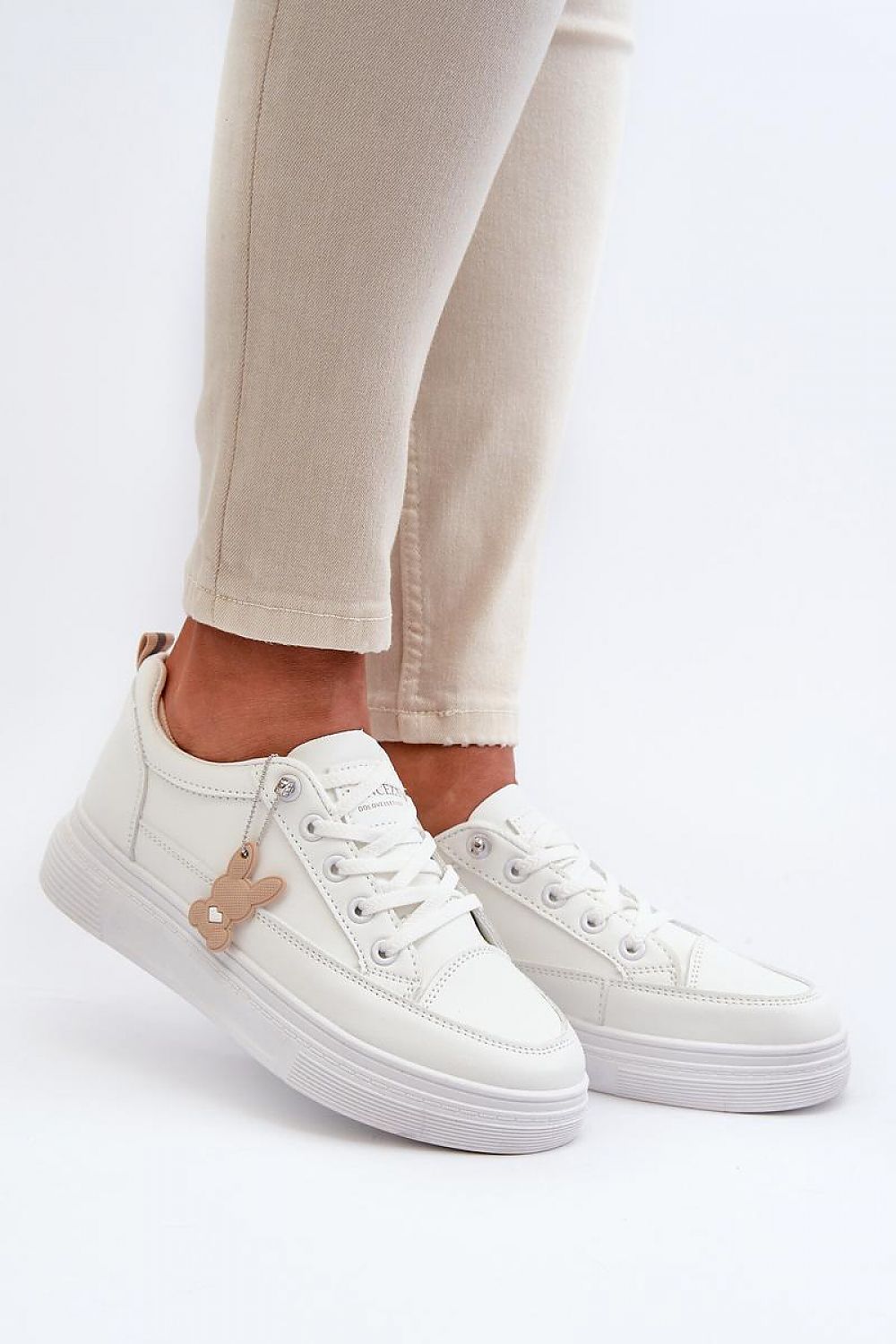   Trampki Model Vinceza 13613 White - Step in style 