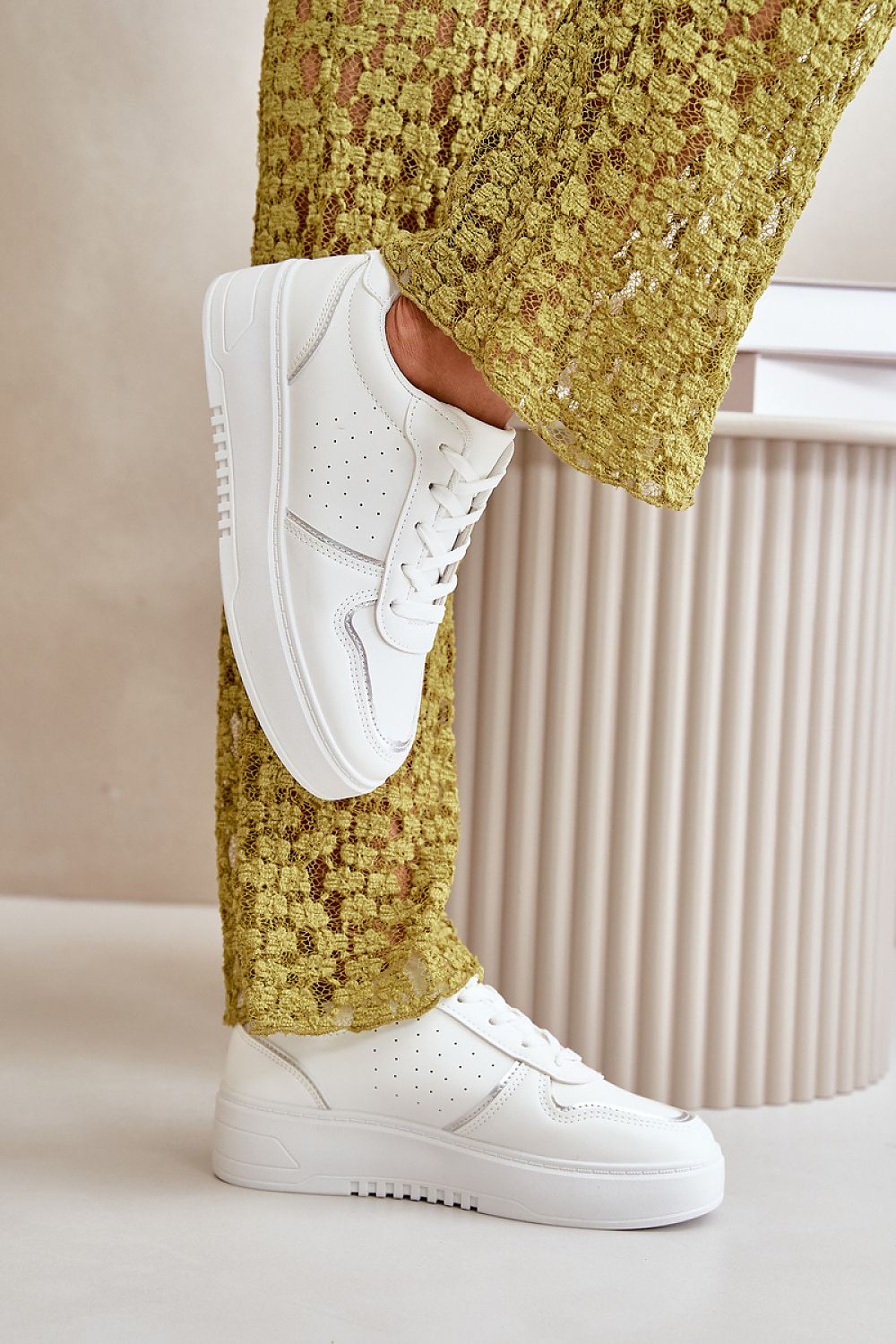   Buty Sportowe Model Mistra MS3107 White/Silver - Step in style 