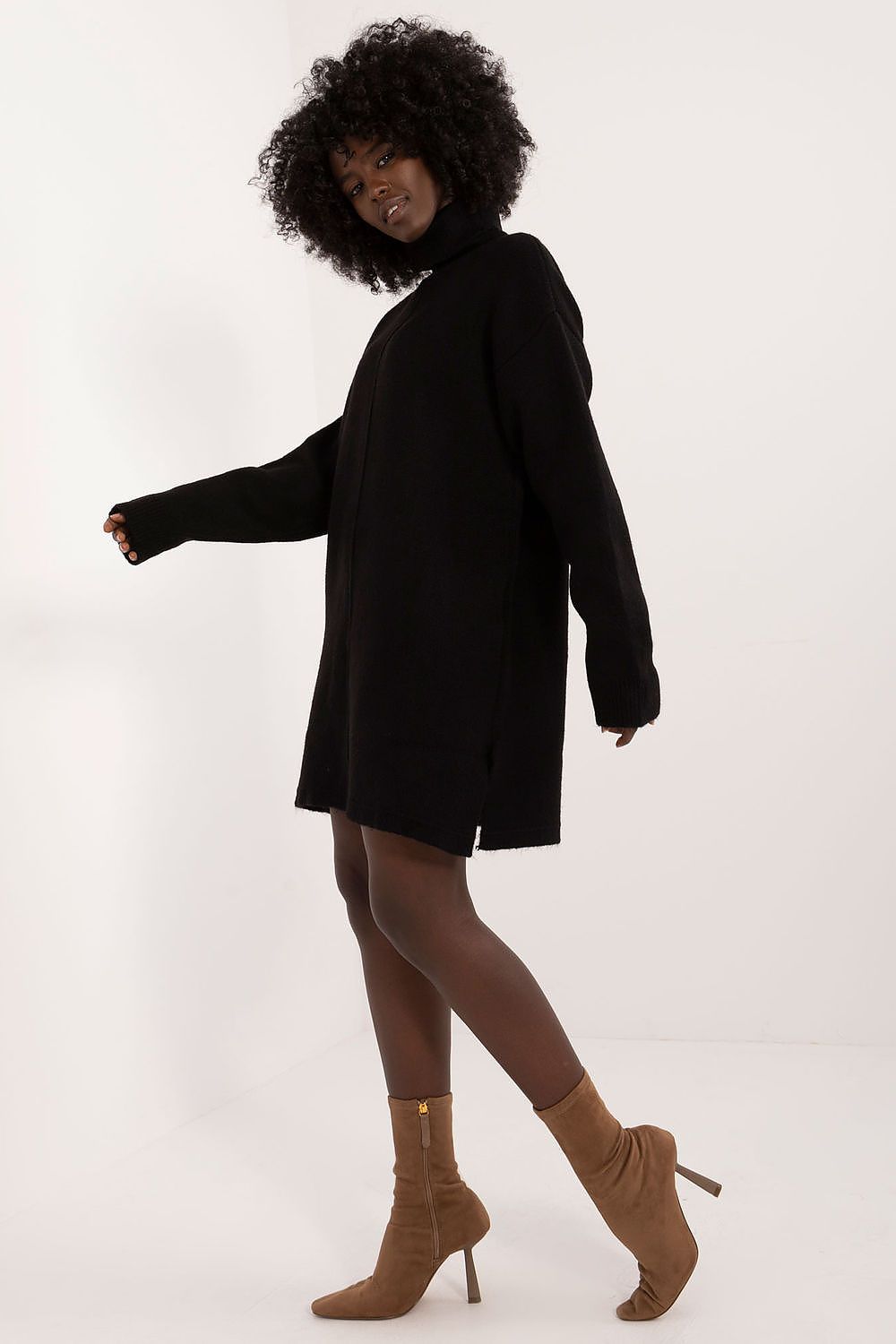  Sukienka Model BA-SK-0547.99 Black - Badu 