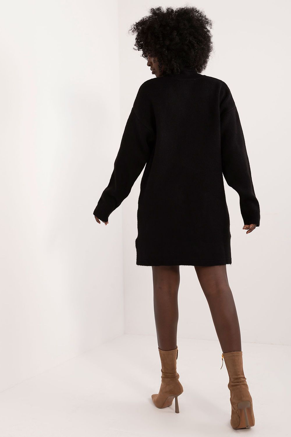  Sukienka Model BA-SK-0547.99 Black - Badu 