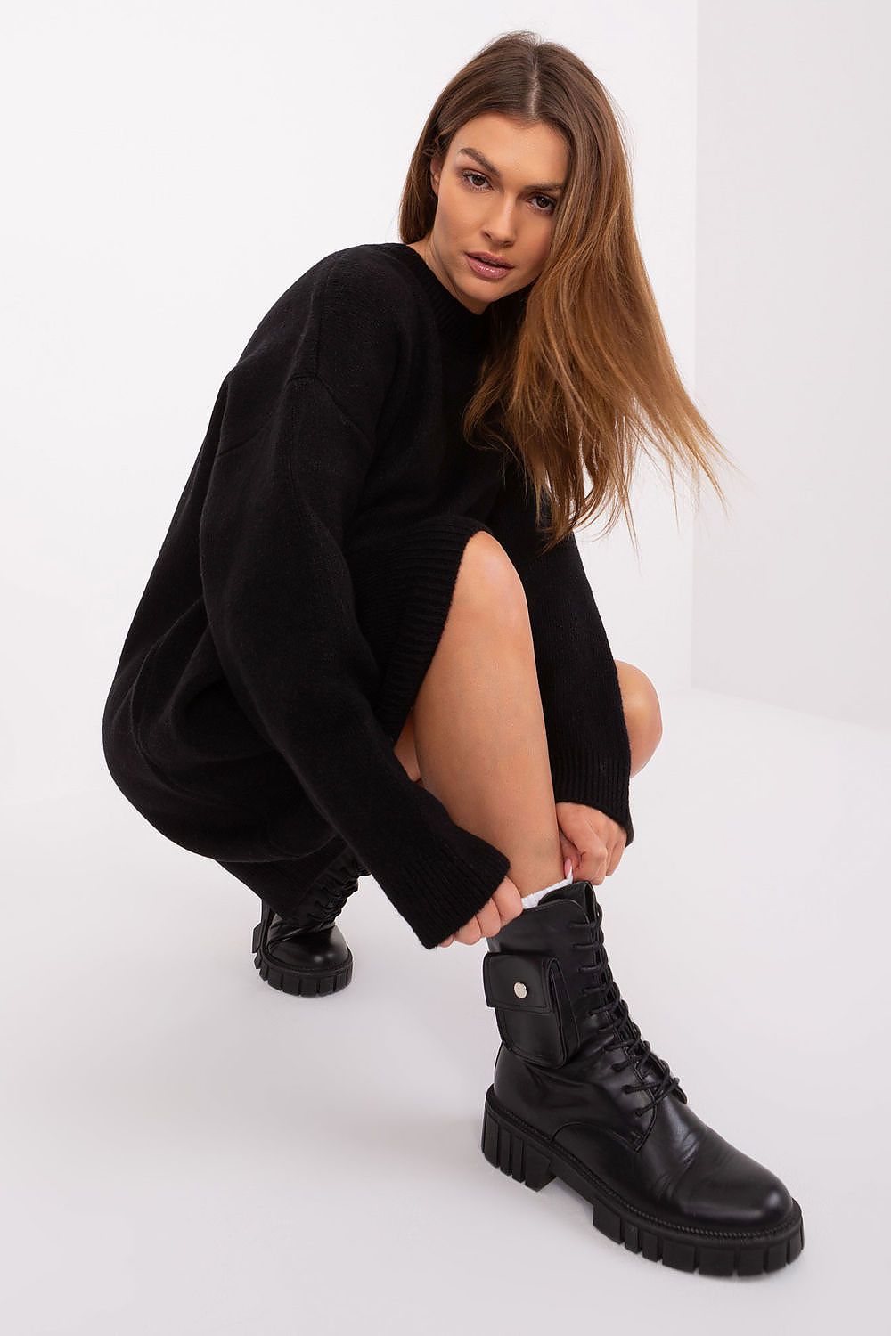  Sukienka Model BA-SK-0568-1.20 Black - Badu 