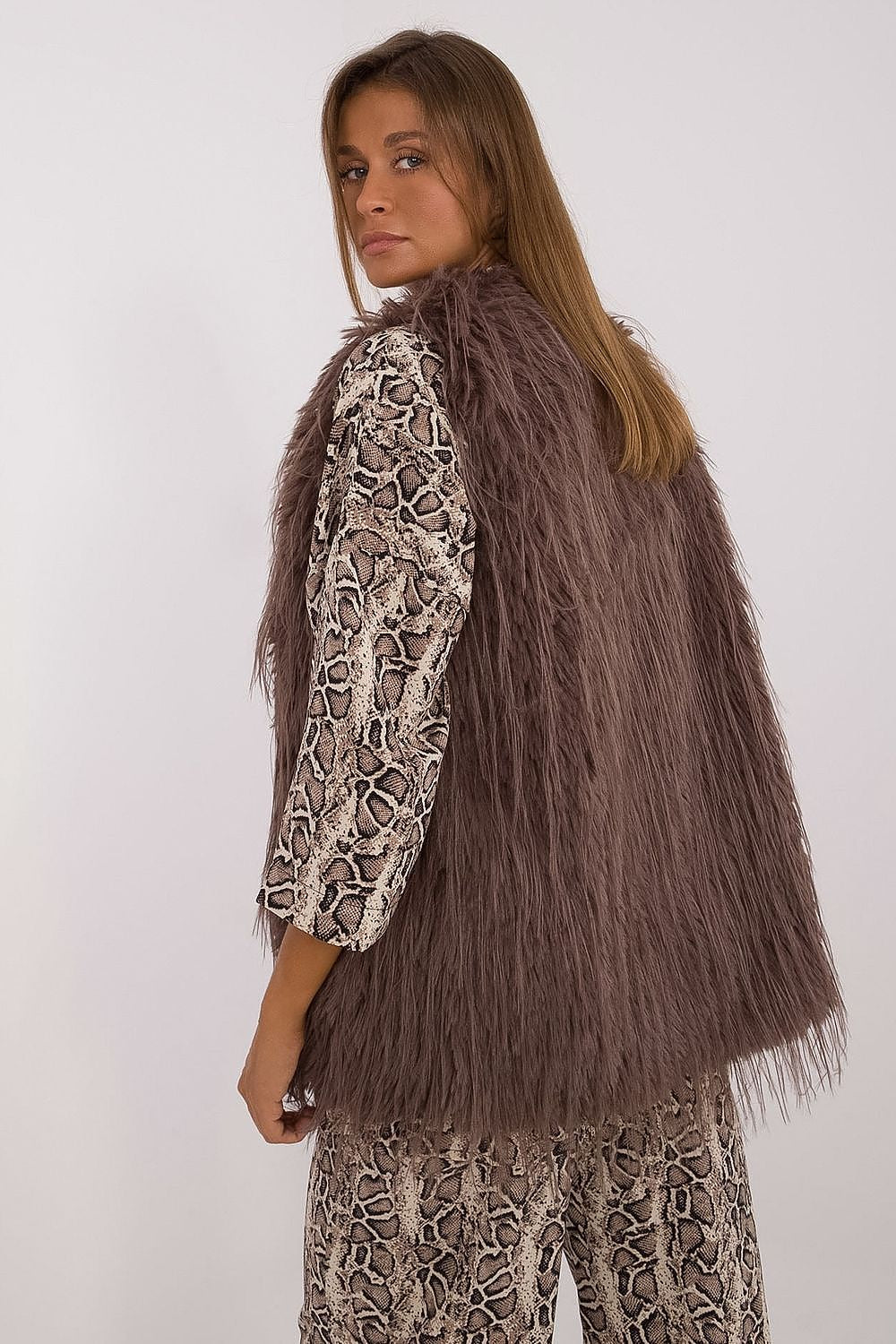   Kamizelka Model AT-KZ-2349-1.17 Dark Brown - AT 