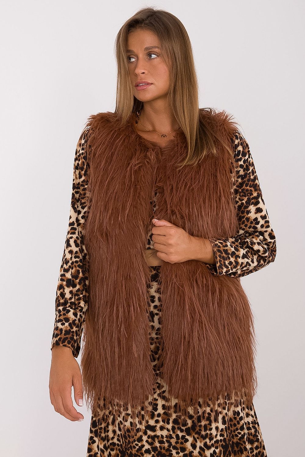   Kamizelka Model AT-KZ-2349-1.18 Light Brown - AT 