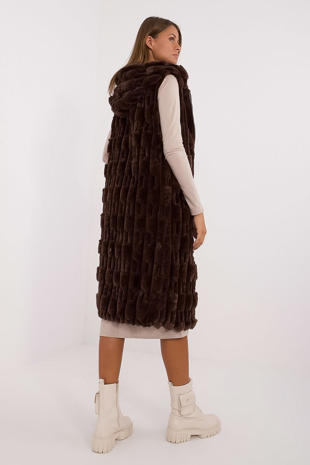   Kamizelka Model AT-KZ-2368-1.07 Dark Brown - AT 