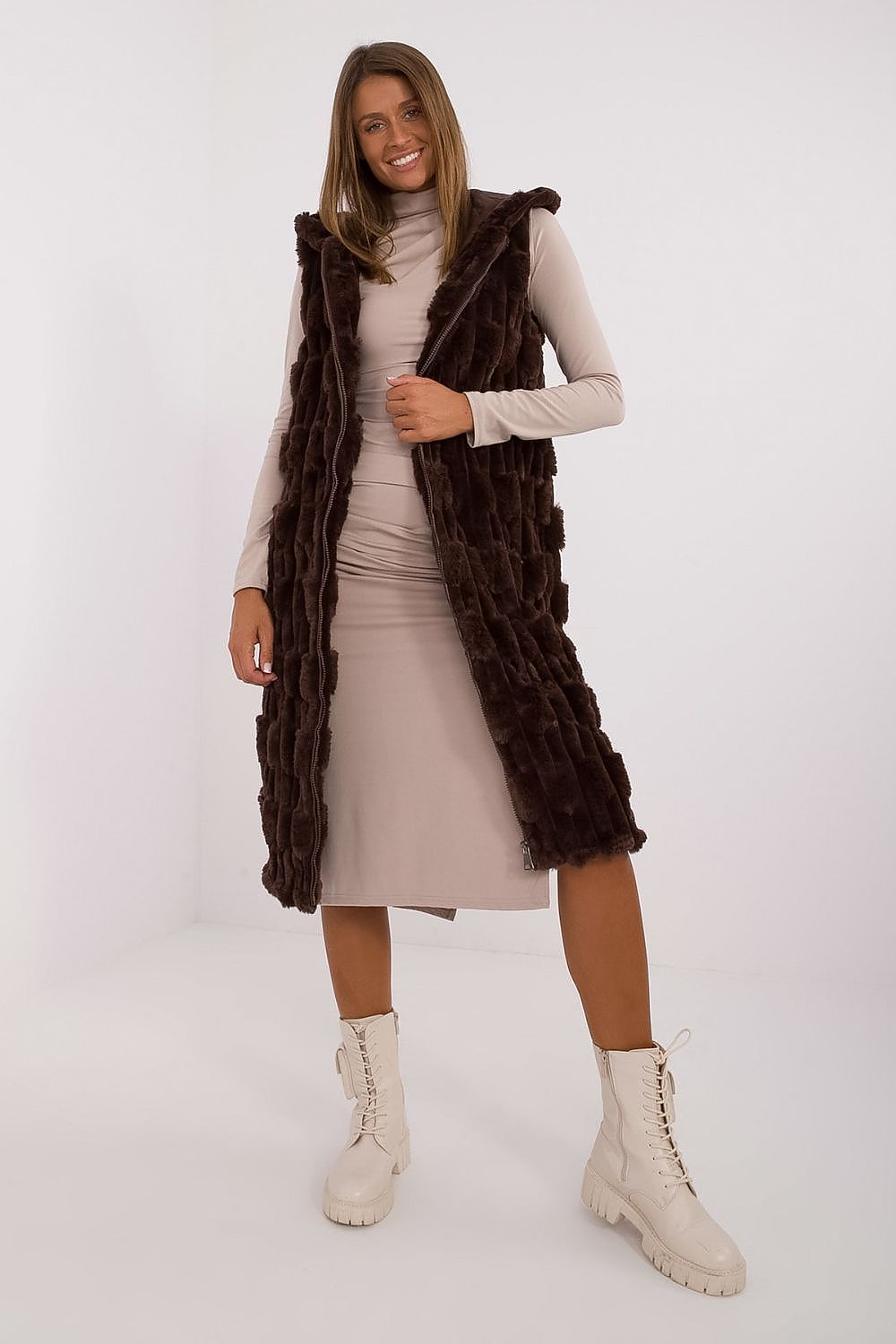   Kamizelka Model AT-KZ-2368-1.07 Dark Brown - AT 