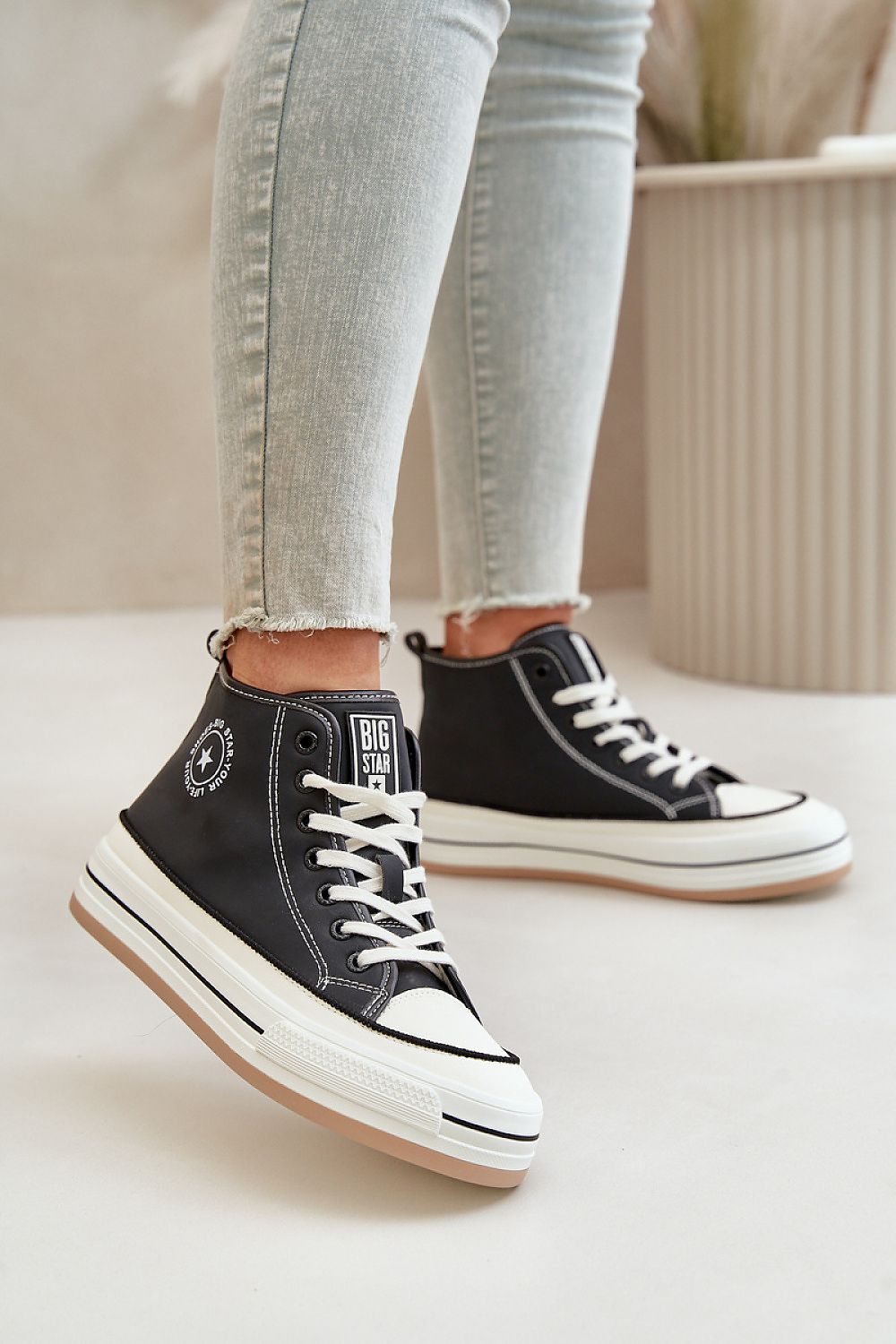  Trampki Model Big Star OO274062 Black - Step in style 