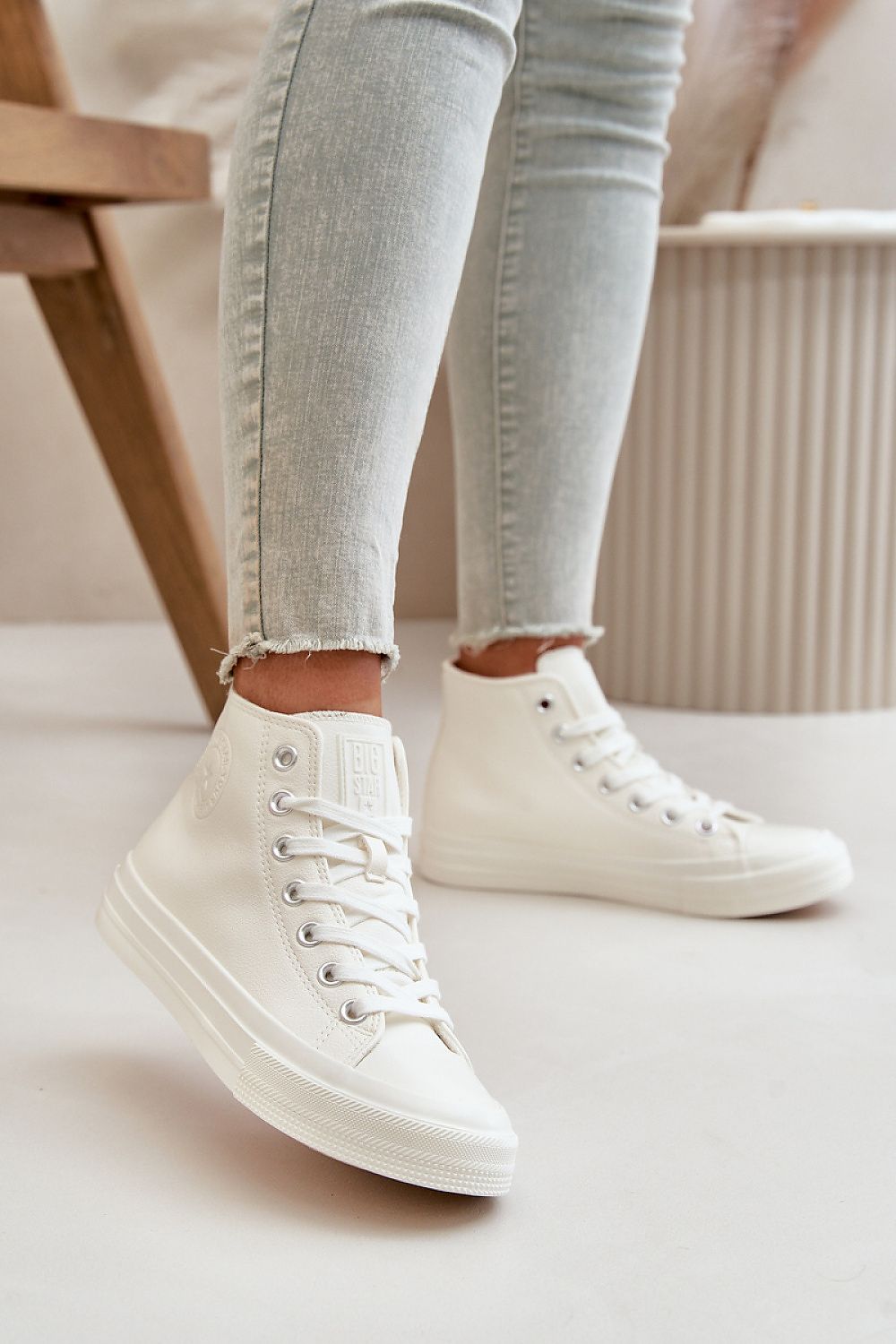   Trampki Model Big Star OO274932 White - Step in style 