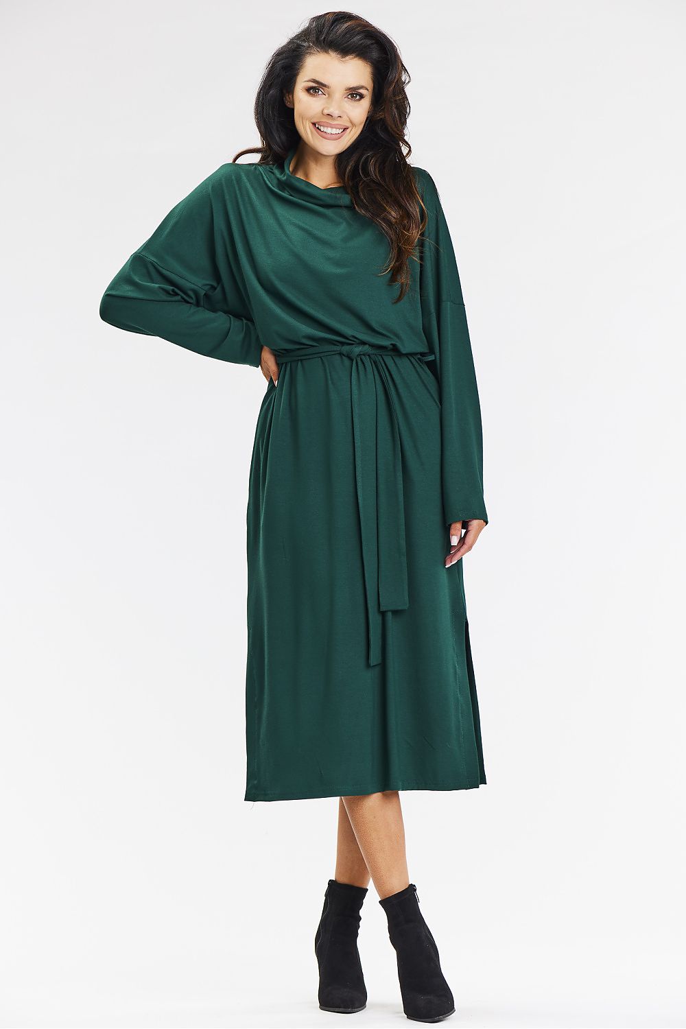  Sukienka Model A671 Bottle Green - awama 