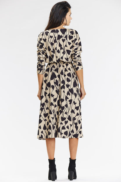 Sukienka Model A666 Beige/Black Hearts - awama 