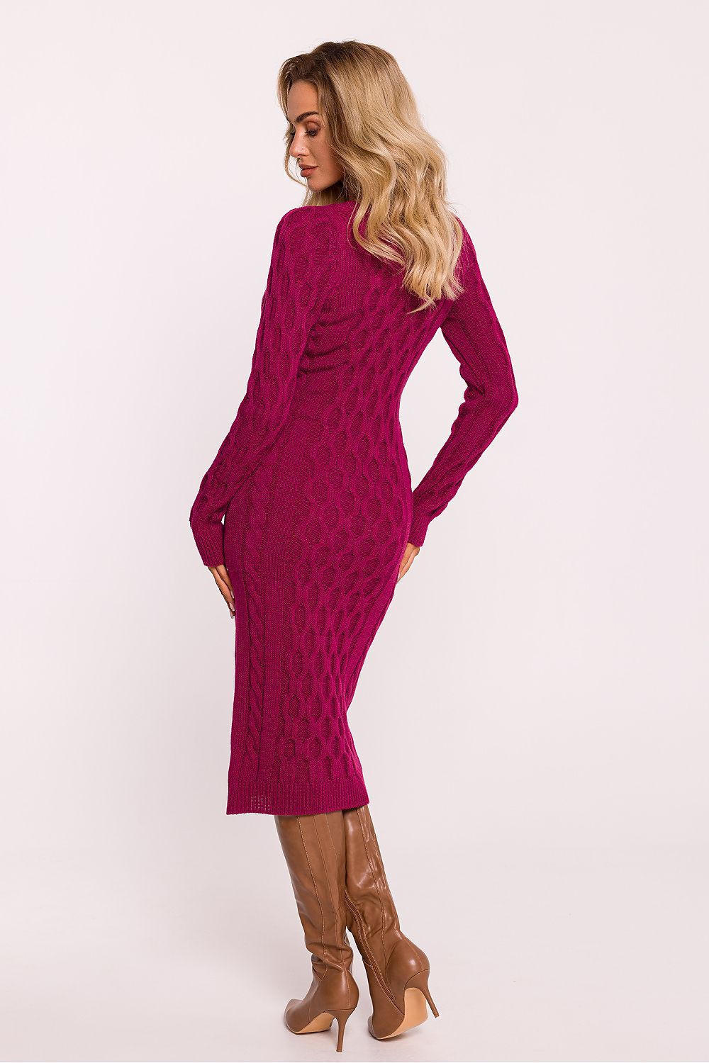  Sukienka Model MOE824 Pink - Moe 